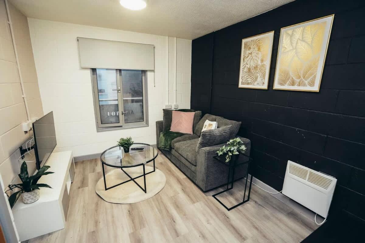 1Br City Centre Apt, Self Check In, Wifi, By Derbnb เชฟฟิลด์ ภายนอก รูปภาพ