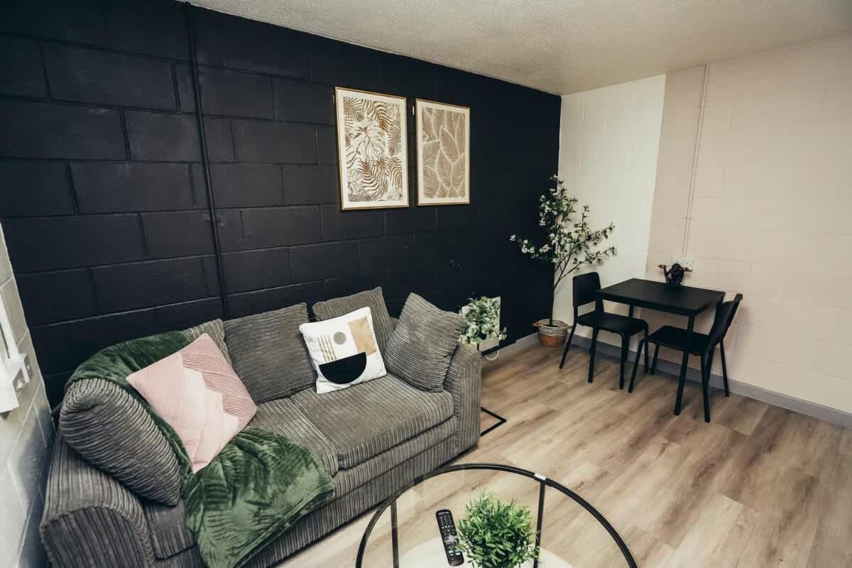 1Br City Centre Apt, Self Check In, Wifi, By Derbnb เชฟฟิลด์ ภายนอก รูปภาพ