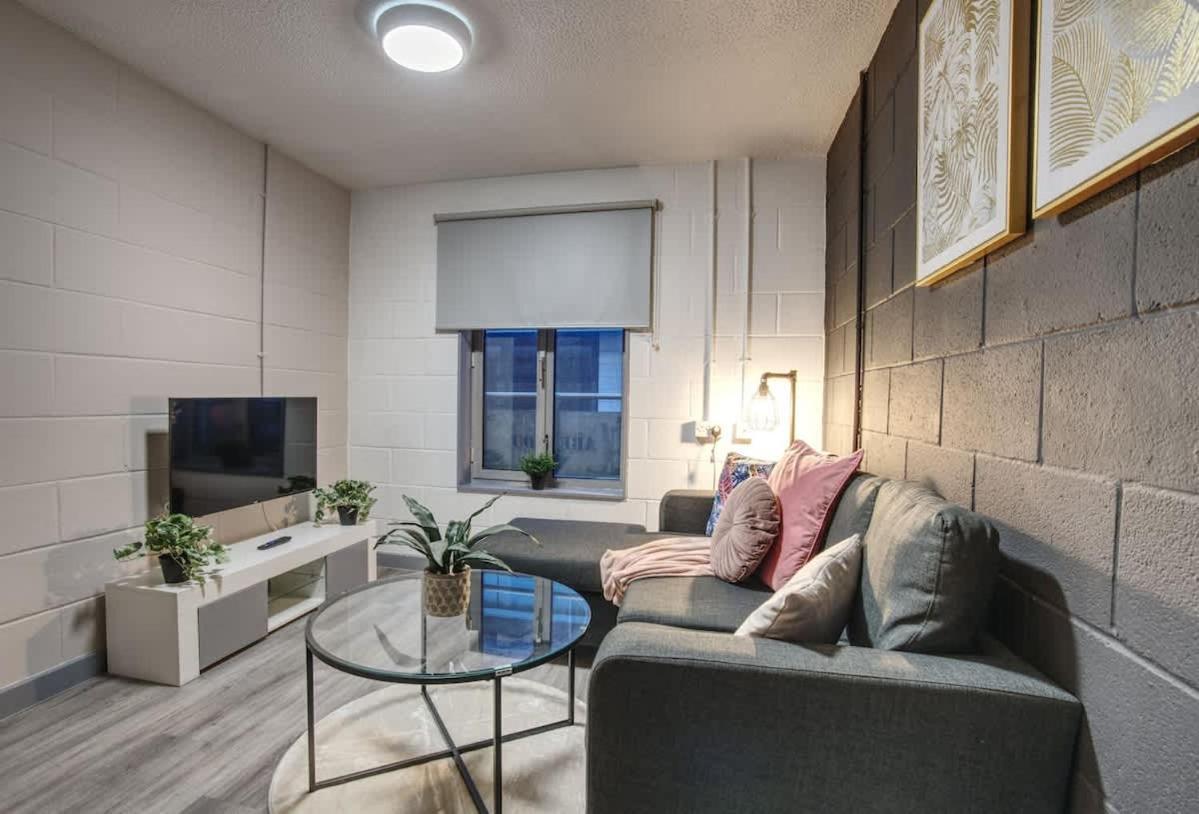 1Br City Centre Apt, Self Check In, Wifi, By Derbnb เชฟฟิลด์ ภายนอก รูปภาพ